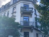 SCHÖNE DACHGESCHOSSWOHNUNG MIT WEITBLICK ÜBER DRESDEN - Dresden