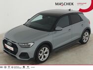 Audi A1, allstreet 30 TFSI Black Si, Jahr 2023 - Wackersdorf