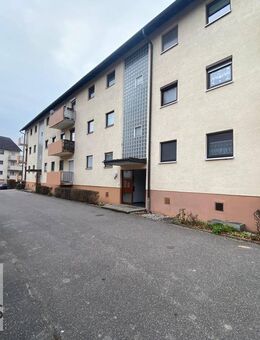 Ruhig und dennoch zentral: 4-Zimmer-Wohnung mit zwei Balkone - Öhringen