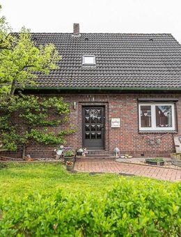 Klassisches Siedlungshaus in ruhiger Siedlung - Zetel