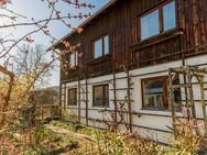 Vielseitiges Einfamilienhaus mit großzügigem Grundstück und Gartenparadies - Grafenau (Bayern)