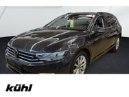 VW Passat Variant, 1.5 TSI Business APP, Jahr 2024 - Gifhorn