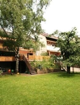 großzügig geschnittene 5-Zi.-Maisonette-Mietwohnung mit großer Terrasse, Garten und Garage in ruhiger Wohnlage von Ilvesheim - Ilvesheim