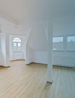 Bezaubernde und frisch modernisierte 3-Zimmer-Altbauwohnung mit Tageslichtbad - Essen