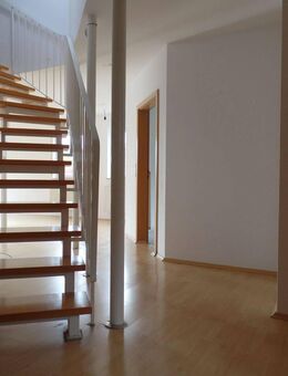 Attraktive 2-Zimmer-Wohnung über 2 Etagen - Herzogenaurach