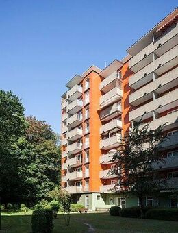 Tolle 2 Zimmerwohnung mit zwei Balkonen - Frankfurt (Main)
