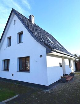 Volksbank Immobilien: Eigenheim oder Kapitalanlage - modernisiert und reduziert ! - Gnarrenburg