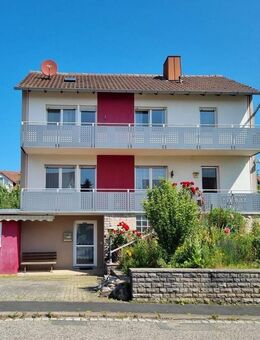 Familiendomizil mit richtig großem Garten - ruhige Lage - neues Bad - Garage! - Giebelstadt