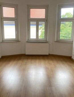 4 Zimmer Wohnung mit Balkon - Leipzig
