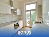 Renovierte 2-Zi.-Altbauwohnung in MG-Rheydt nahe FH und City * Neue Einbauküche!* Sofort frei * - Mönchengladbach