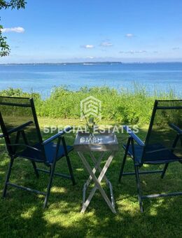 Reetdach-Idylle und Ihr eigener Leuchtturm - ein Bilderbuch-Ensemble auf großem Küstengrundstück! - Glücksburg (Ostsee)