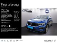 VW T-Roc, 2.0 TSI Sport R-Line, Jahr 2021 - Bad Nauheim