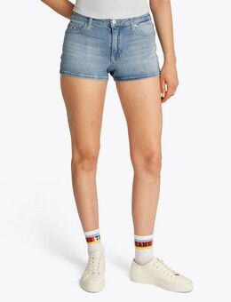 Tommy Jeans Shorts NORA SHORT BI8219 mit Logo-Bage, in blauer Waschung