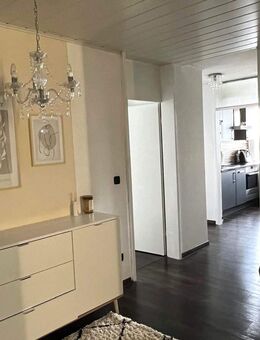 Renovierte 3-Zimmer-ETW mit Süd-Loggia und Ausblick zum Kanal - Erlangen