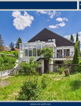 Freistehendes Mehrfamilienhaus mit variablen Nutzungsmöglichkeiten und Schwimmteich in Grünlage! - Bergisch Gladbach