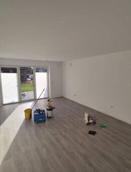 Moderne 2-Zi.-EG-Wohnung mit Mieterstrom - Barrierefrei & hocheffizient - Loxstedt
