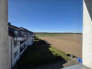 Eine von zwei ruhigen Dachgeschosswohnungen in Feldrandlage - Giesen