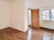 Erstbezug nach Sanierung! Zentral gelegene 2-Zimmer Wohnung direkt im Bahnhof Oebisfelde. - Oebisfelde-Weferlingen