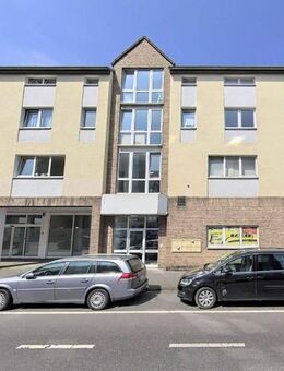 GROßZÜGIGE 3,5-ZIMMER WOHNUNG MIT GROßEM BALKON IN ZENTRALER WOHNLAGE - PROVISIONSFREI - Mönchengladbach