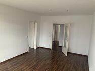 Frisch renovierte Wohnung für Singles oder Pärchen mit Westbalkon - Monheim (Rhein)