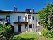 Wohnen und Wohlfühlen - großzügiges Reihenhaus - ruhig und sonnig - EBK - Garage - frei - Straba! - Würzburg