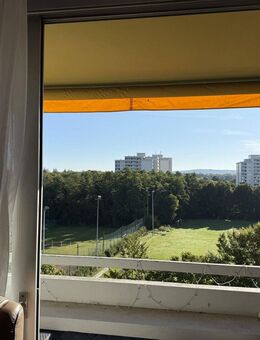 Helle 3-Zimmer-Maisonette-Wohnung mit Einbauküche und Weitblick - Karlsruhe