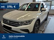 VW Tiguan, 2.0 TDI Elegance, Jahr 2020 - Böblingen