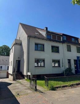 4 ZKB mit Balkon über 2 Etagen im Dachgeschoss eines 3 Familienhauses in Bremen Oslebshausen zu vermieten - Bremen