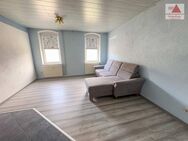 Dachgeschosswohnung am Roten Mühlenweg mit Kaminanschluss zu vermieten - Schwarzenberg (Erzgebirge)