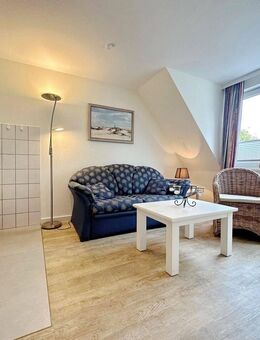 Gepflegte 2-Zimmer-Ferienwohnung mit Südbalkon in Innenstadtnähe - Sylt
