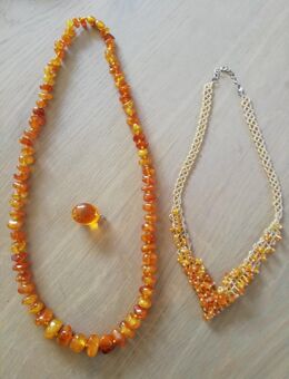 Schmuck - Bernstein - Ketten - Edelstein usw - Eime