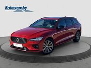 Volvo V60, 1.9 B4 Plus Dark, Jahr 2024 - Celle