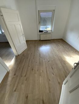 2-Zimmer-Wohnung mit Balkon in Gummersbach Dieringhausen - Gummersbach