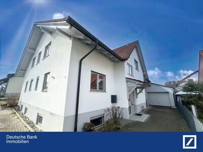 Wohlfühlen & investieren - Dachgeschosswohnung mit Charakter