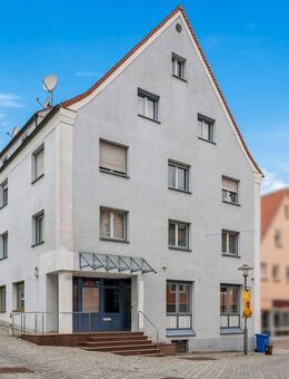 Solide Kapitalanlage in Bopfingen - Modernisiertes MFH mit Gewerbeeinheit Mitten im Zentrum - Bopfingen