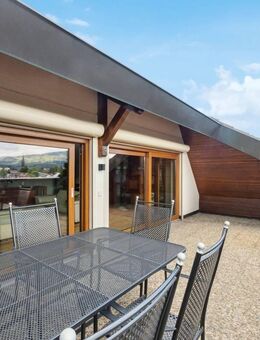 Provisionsfrei - Helle Endetagenwohnung mit beeindruckendem Weitblick am Fuße des Schwarzwaldes - Schopfheim