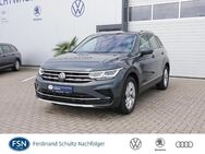 VW Tiguan, 2.0 TDI Elegance AID, Jahr 2023 - Rostock