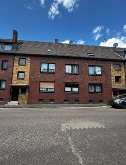 2 MFH, 9 WE, 2 Garagen, Garten & Balkone - ideal für Anleger & Eigennutzer! - Oberhausen