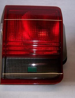 MB831403 Nebelschlussleuchte hinten links Mitsubishi Galant E30 - Hannover Vahrenwald-List