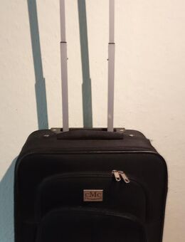 Reisekoffer Schwarz - Berlin Lichtenberg