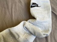 W19 Getragene nike Socken - Halver Zentrum