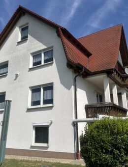 **Familie und Beruf unter einem Dach** Gepflegtes Zweifamilienwohnhaus mit Garage in Felsberg-Rhünda - Felsberg