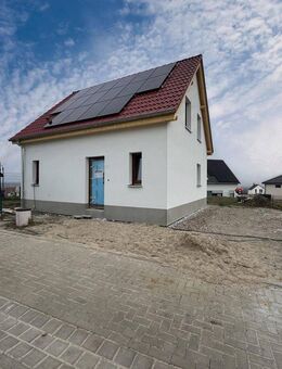 Charmantes Einfamilienhaus (Neubau, KfW-40) in Gierstädt (bei Erfurt) - Gierstädt