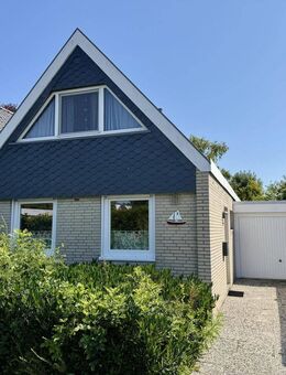 Charmante Doppelhaushälfte in Strandnähe - Möbliert, mit Garage und Balkon in Horumersiel - Wangerland