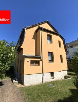 Charmante Doppelhaushälfte in begehrter Wohnlage Altenburgs - Perfekt für Familien! - Altenburg