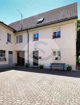 Besonderes Zweifamilienhaus mitten in Bad Krozingen - Bad Krozingen