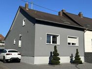 Gemütliches 1 FH mit Garten und 5 Autostellplätze in 66740 Fraulautern zu verkaufen - Saarlouis