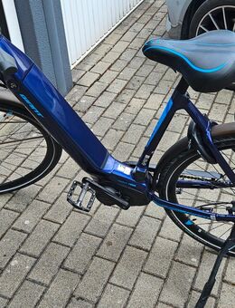 Giant Anytour. E-Bike. Trekkingrad - Wuppertal
