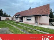 Einfamilienhaus mit Einliegerwohnung bzw. Ausbaureserve - Nienburg (Saale) Zentrum