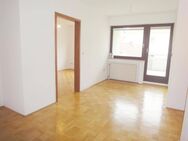 Schöne helle 3,5 Zi - Whg mit XXL Balkon und TG in Würzburg - Sanderau - gerne Studenten - Würzburg
